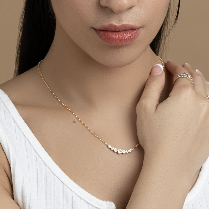 Exquisite Diamond Necklace & Earrings in 18K Yellow Gold